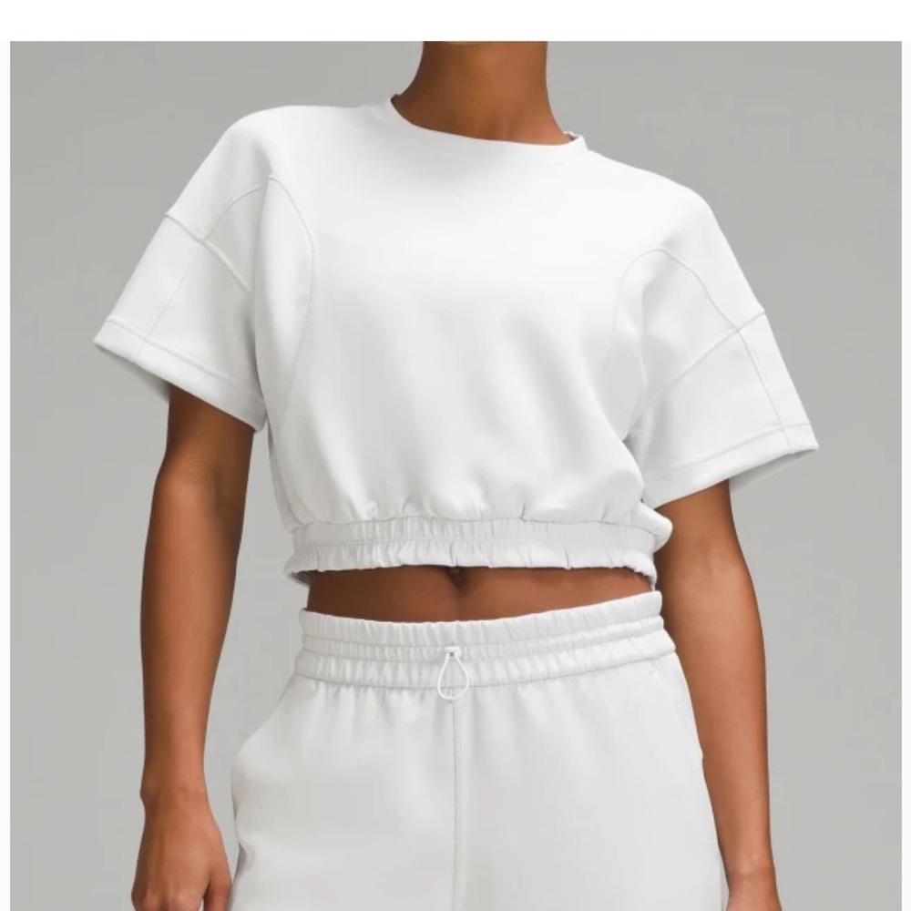 Lululemon Softstreme Gathered T-Shirt Light  Size 2 cropped